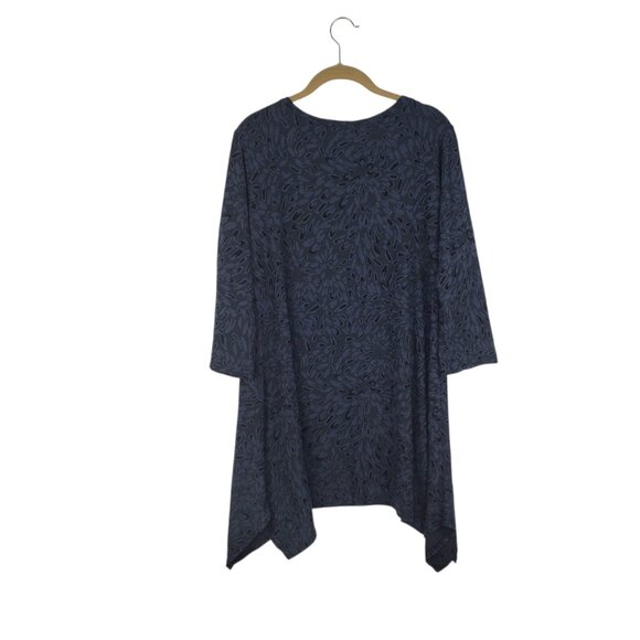 Cut Loose Blue Floral Tunic Top 3/4 Sleeve Sharkbite Hem Lagenlook Size Medium - Picture 2 of 6